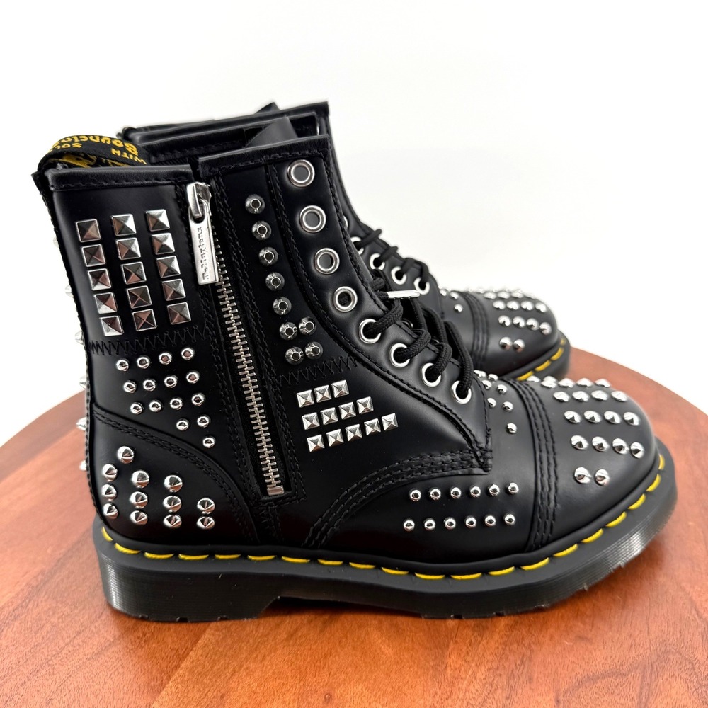 Dr. Martens 1460 Core Applique Boots Unisex Black Studded Leather Men 6 Women 7